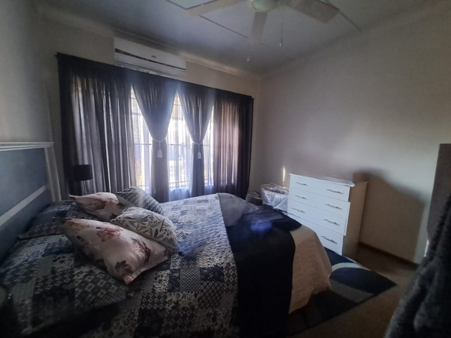 To Let 4 Bedroom Property for Rent in Fichardt Park Free State